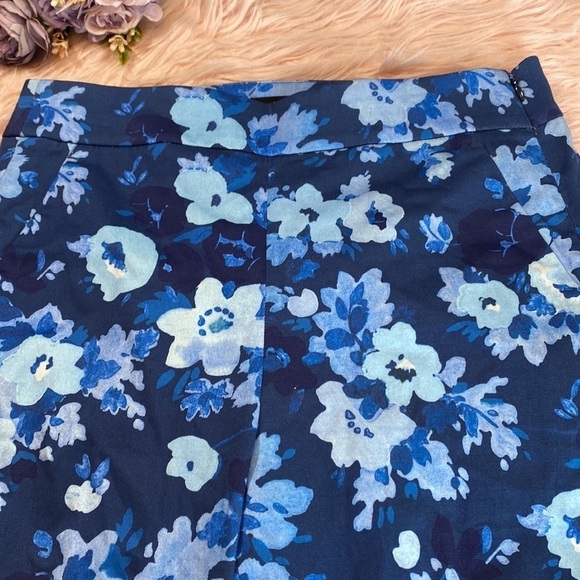 J. Crew High Rise Ankle Crop Remi Blue Floral Pants sz 8 - Picture 5 of 13